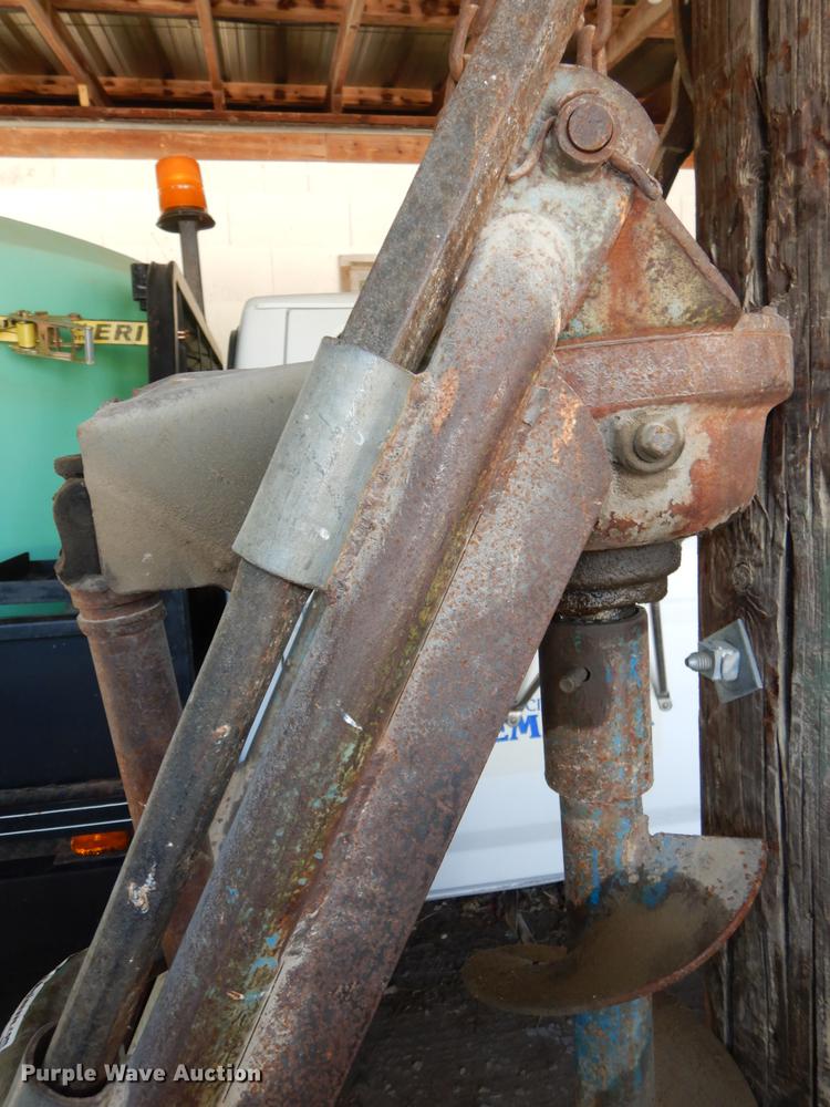 image for item EK9305 Ford 22-63 auger