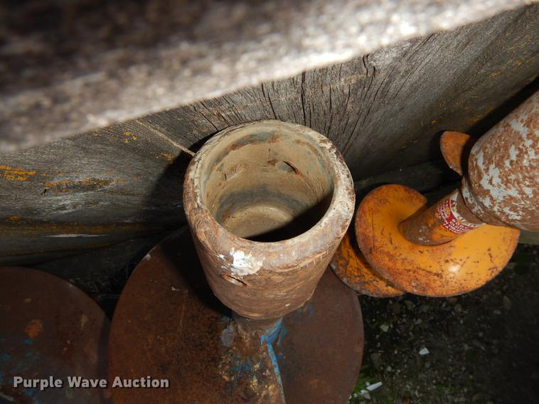 image for item EK9305 Ford 22-63 auger