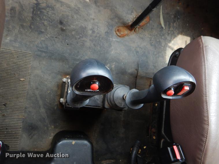 image for item EK9514 2002 International 2554 dump truck