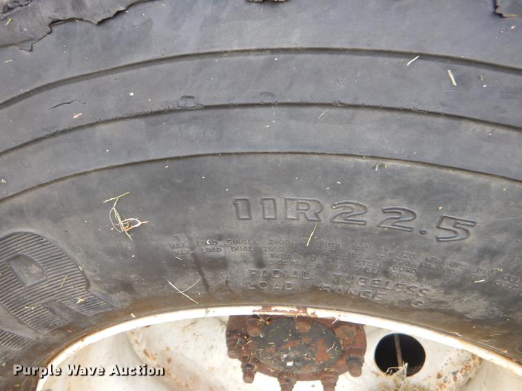 image for item EK9514 2002 International 2554 dump truck