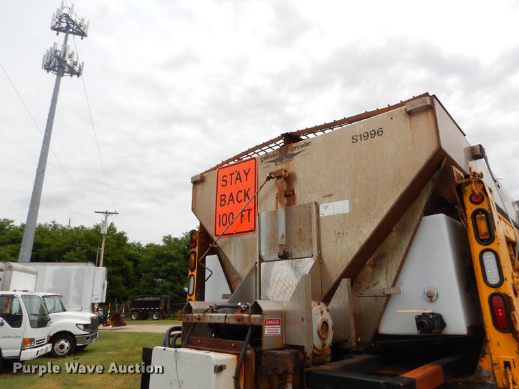 image for item EK9514 2002 International 2554 dump truck