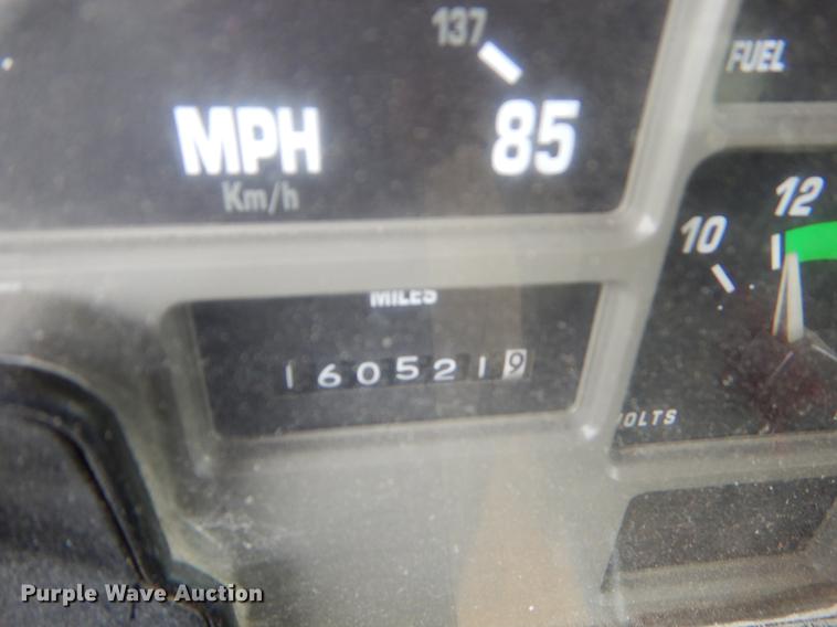 image for item EK9516 2001 International 4900 dump truck