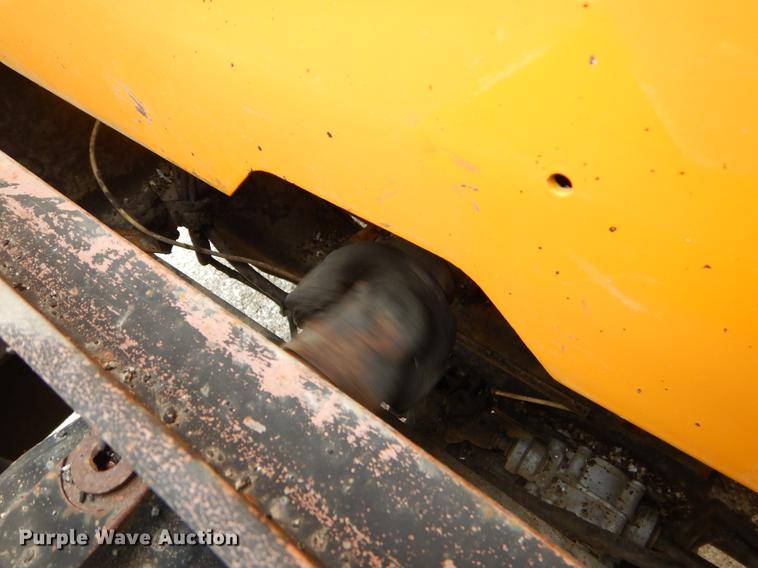 image for item EK9516 2001 International 4900 dump truck