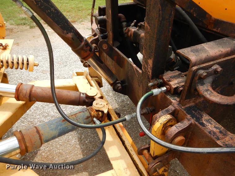 image for item EK9516 2001 International 4900 dump truck