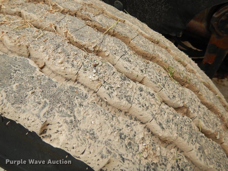 image for item EK9517 2002 International 2554 dump truck