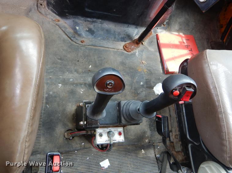 image for item EK9518 2002 International 4900 Crew Cab dump truck