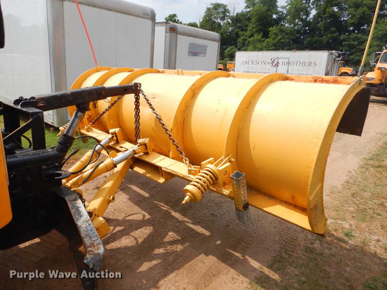 image for item EK9521 2002 International 2554 dump truck