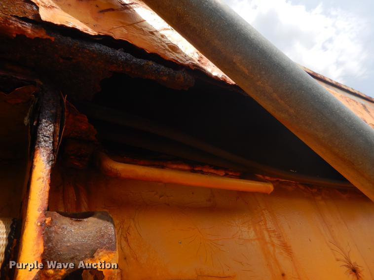 image for item EK9521 2002 International 2554 dump truck