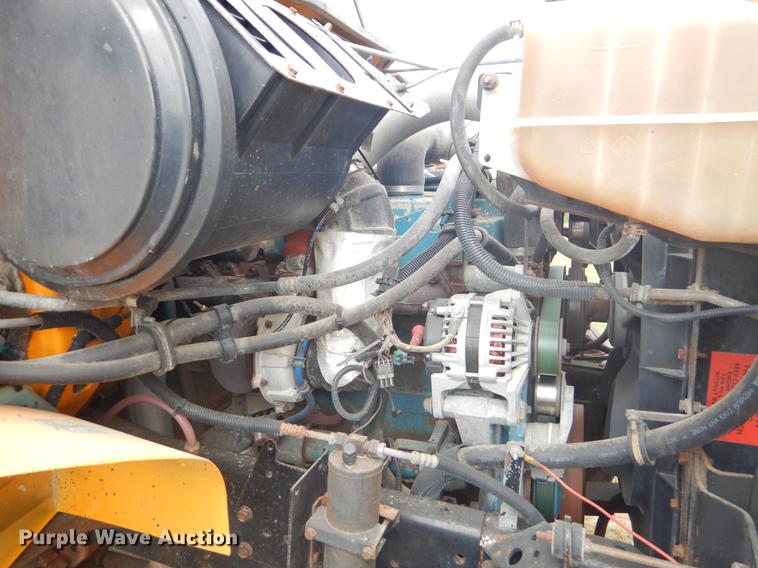 image for item EK9522 2002 International 4900 dump truck