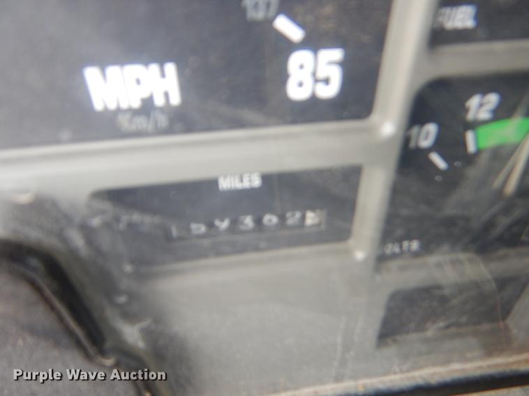 image for item EK9523 2002 International 2554 dump truck