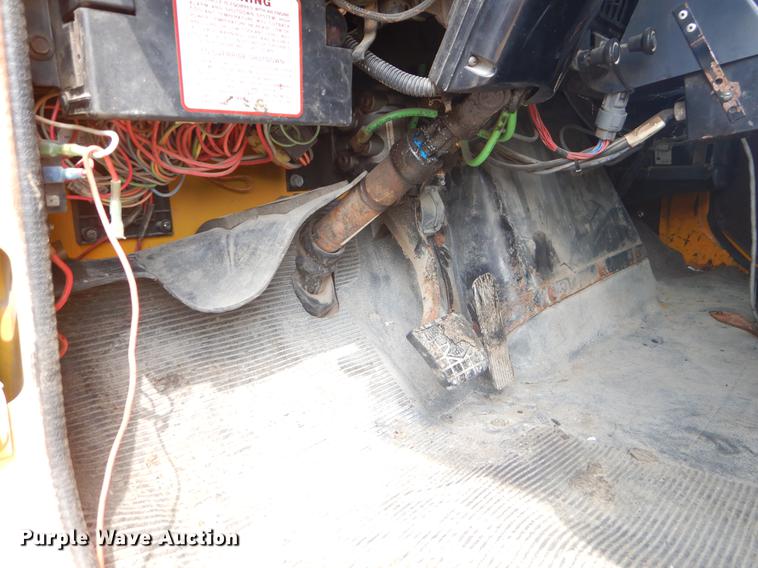 image for item EK9523 2002 International 2554 dump truck