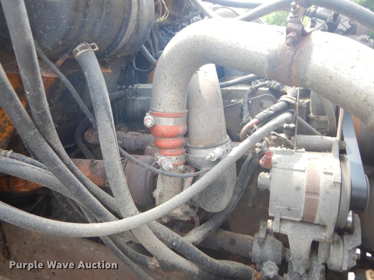 image for item EK9523 2002 International 2554 dump truck