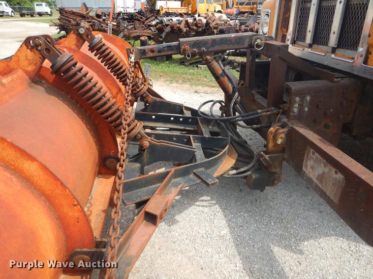 image for item EK9523 2002 International 2554 dump truck