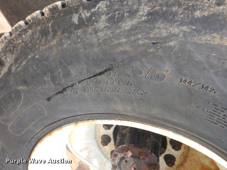 image for item EK9524 2001 International 4900 Crew Cab dump truck