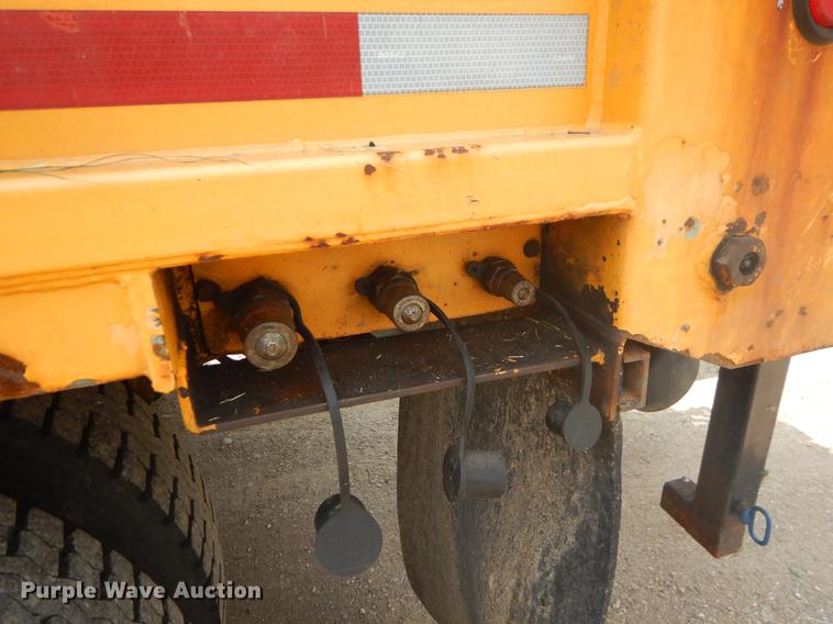 image for item EK9524 2001 International 4900 Crew Cab dump truck