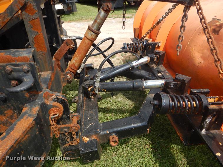 image for item EK9525 2001 International 4900 Crew Cab dump truck