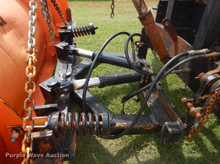 image for item EK9525 2001 International 4900 Crew Cab dump truck