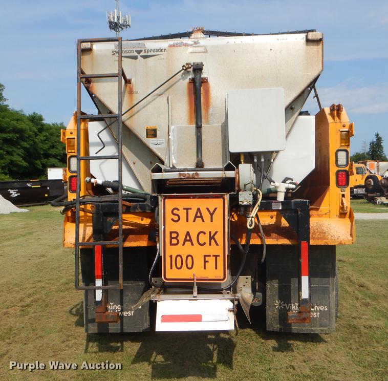 image for item EK9528 2002 International 2554 dump truck