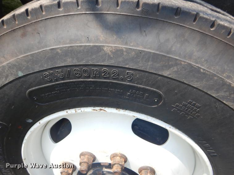 image for item EK9528 2002 International 2554 dump truck