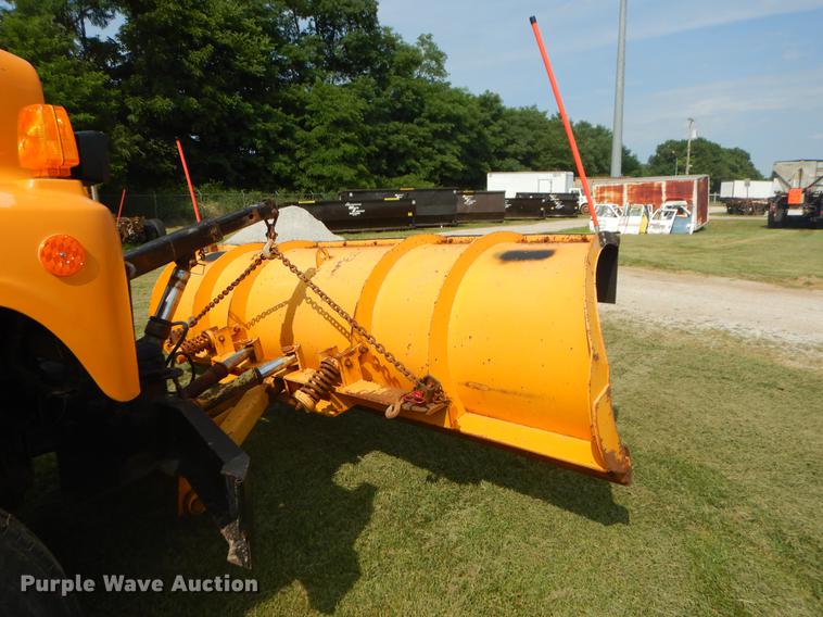 image for item EK9528 2002 International 2554 dump truck