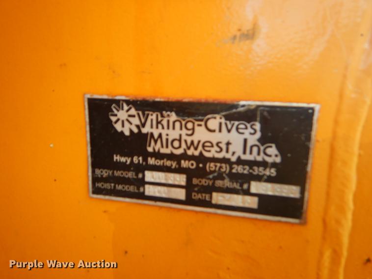 image for item EK9528 2002 International 2554 dump truck