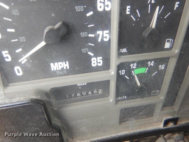 image for item EK9529 2002 International 2554 dump truck