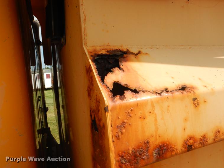 image for item EK9529 2002 International 2554 dump truck