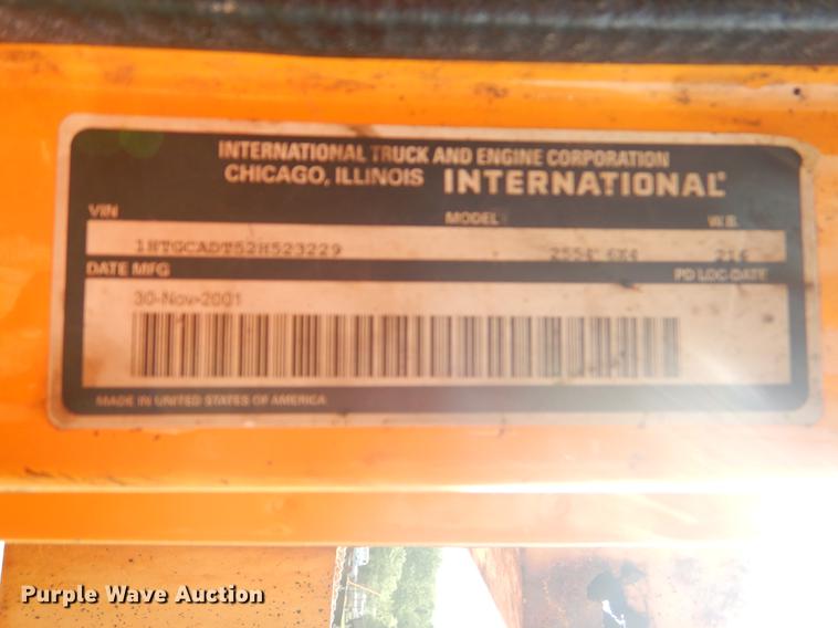 image for item EK9529 2002 International 2554 dump truck