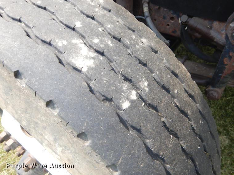 image for item EK9530 2002 International 2554 dump truck