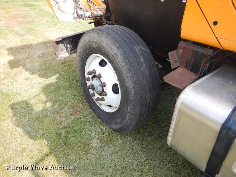 image for item EK9530 2002 International 2554 dump truck