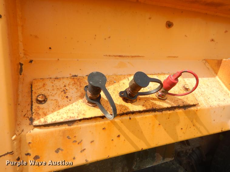 image for item EK9530 2002 International 2554 dump truck