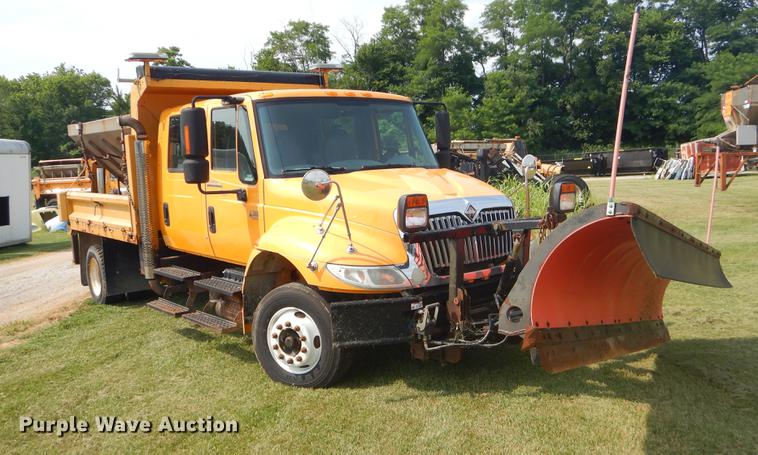 image for item EK9531 2005 International 4300 dump truck