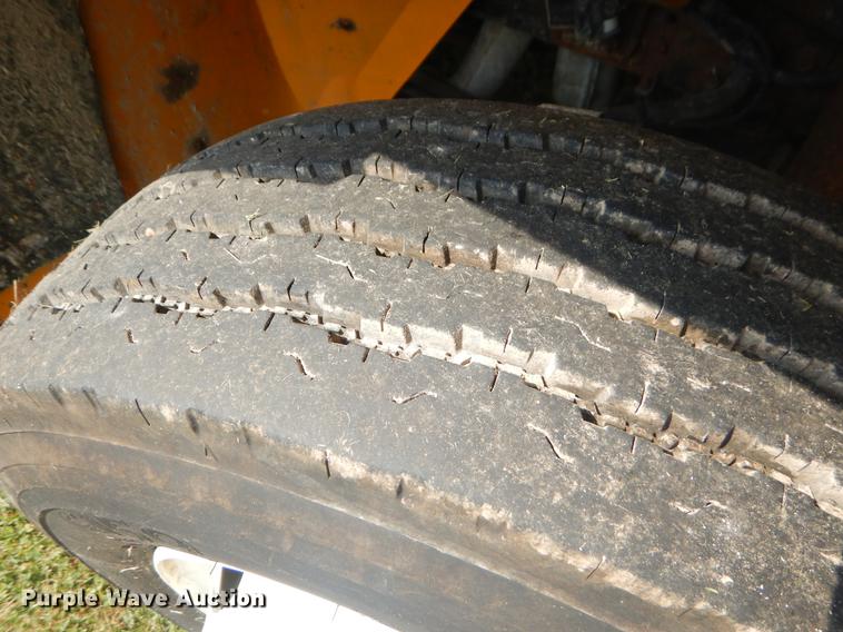 image for item EK9531 2005 International 4300 dump truck