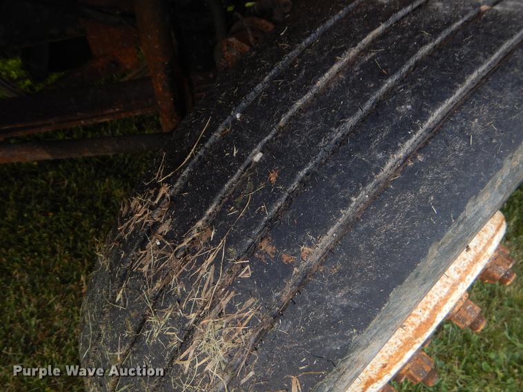 image for item EK9531 2005 International 4300 dump truck