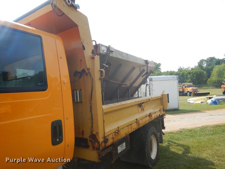 image for item EK9531 2005 International 4300 dump truck