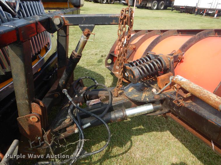 image for item EK9531 2005 International 4300 dump truck