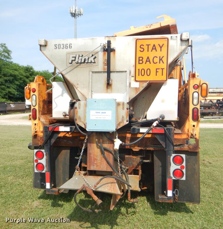 image for item EK9533 2002 International 4900 dump truck