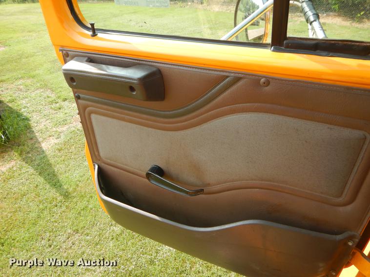 image for item EK9536 2002 International 2554 dump truck