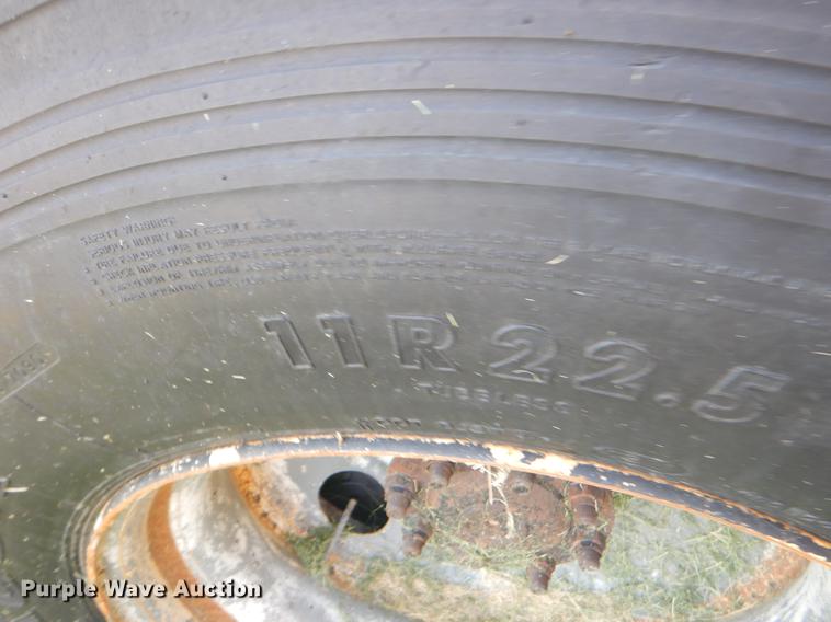 image for item EK9536 2002 International 2554 dump truck