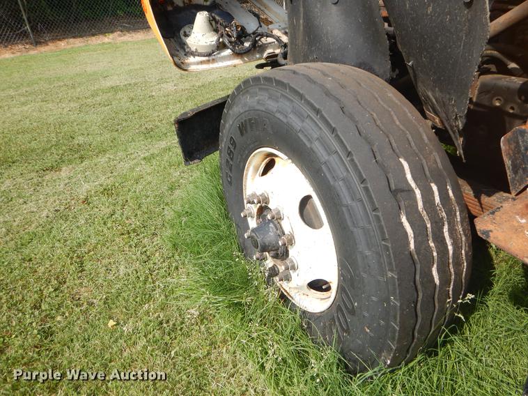 image for item EK9536 2002 International 2554 dump truck