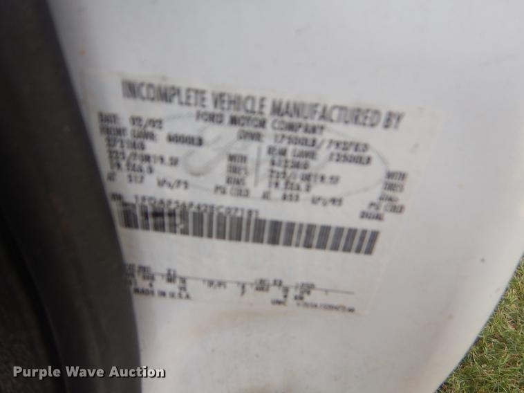 image for item EK9540 2002 Ford F550 utility truck