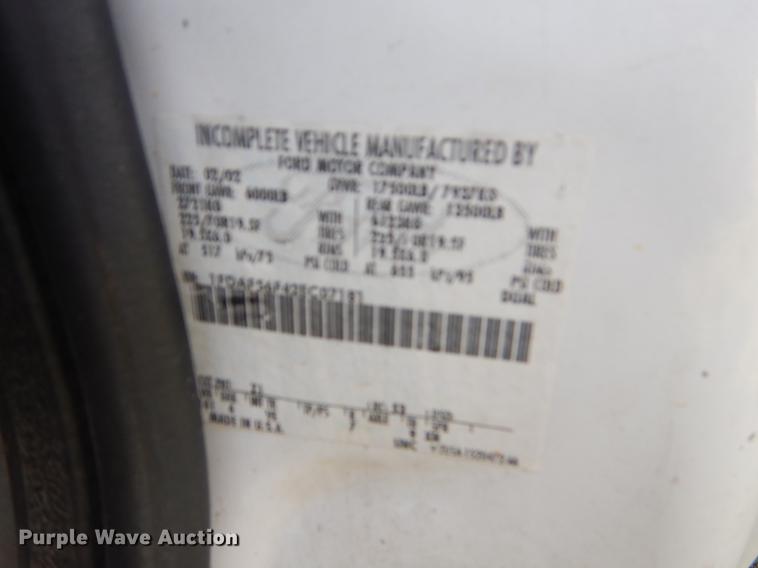 image for item EK9540 2002 Ford F550 utility truck