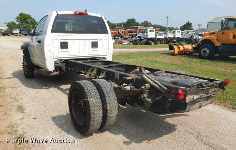 image for item EK9542 2008 Dodge Ram 4500 truck cab and chassis