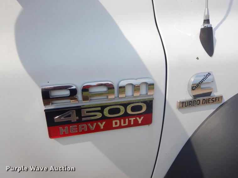 image for item EK9542 2008 Dodge Ram 4500 truck cab and chassis