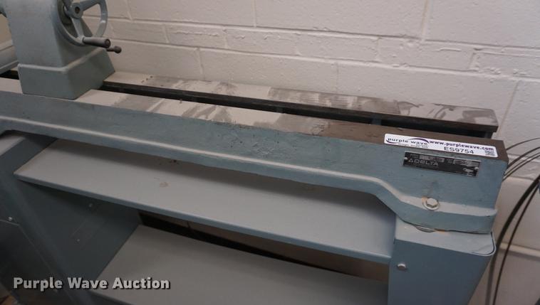image for item ES9754 Delta wood lathe