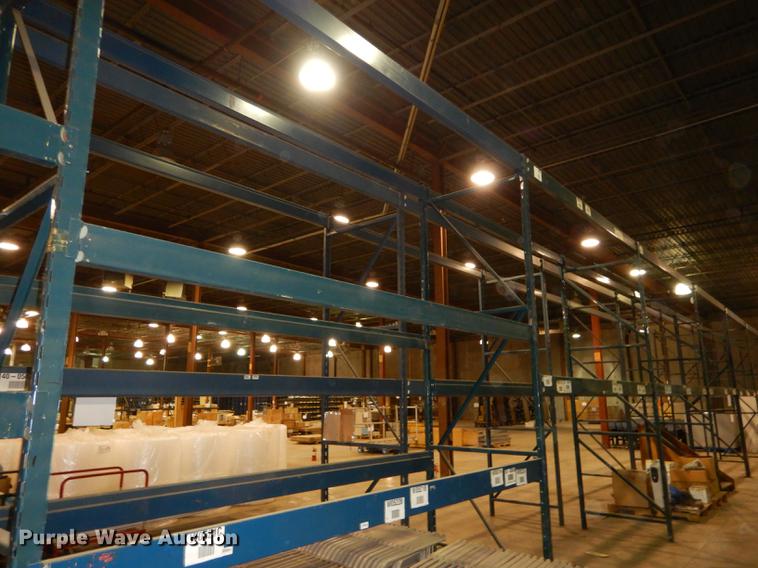 image for item ES9797 Pallet racking