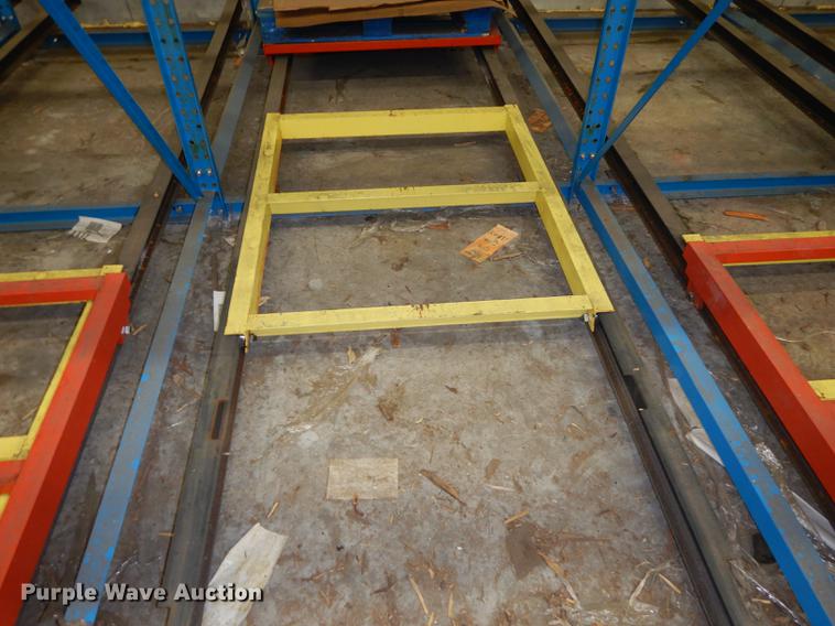 image for item ES9801 Rollback pallet racking