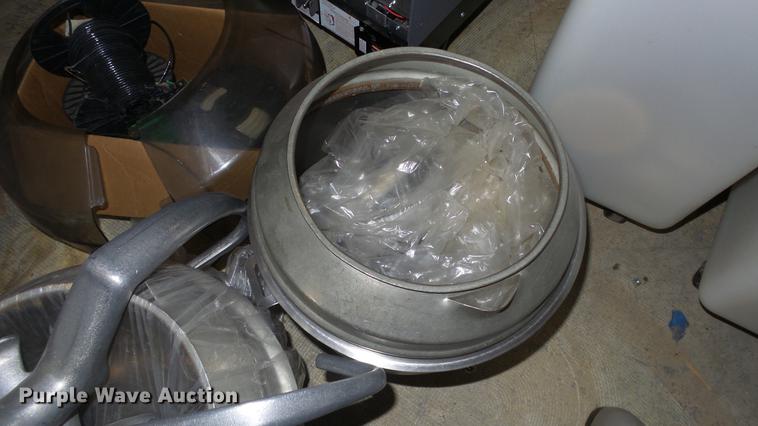 image for item EZ9401 Hobart A-200 mixer