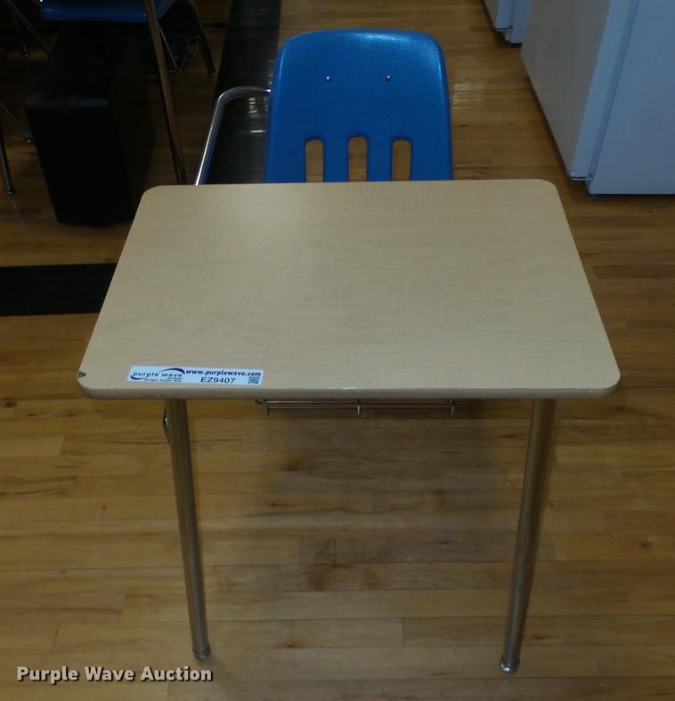 image for item EZ9407 Approximately 25 student desks
