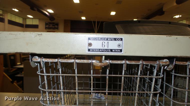 image for item EZ9409 (3) Neubauer basket style lockers